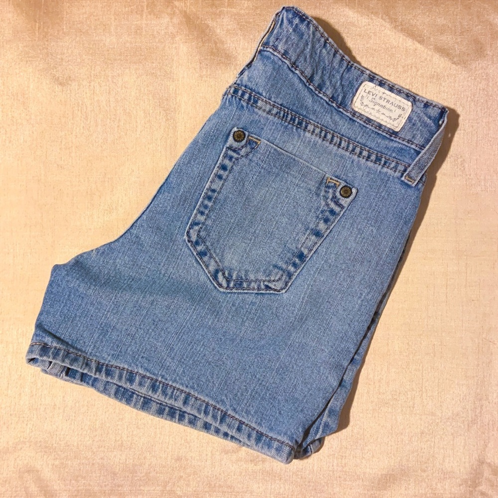 Signature Levi Strauss & Co Denim Shorts
